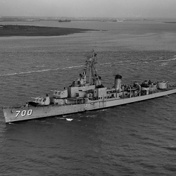 USS Haynsworth - (DD-700)