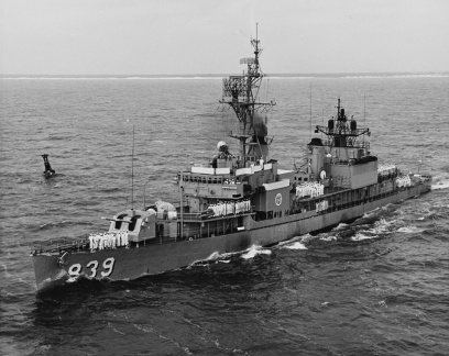 1280px-USS Power (DD-839) underway off the coast of Florida on 21 June 1966